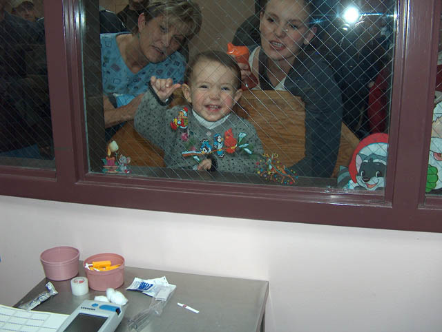 Gracie loves her new cousin!