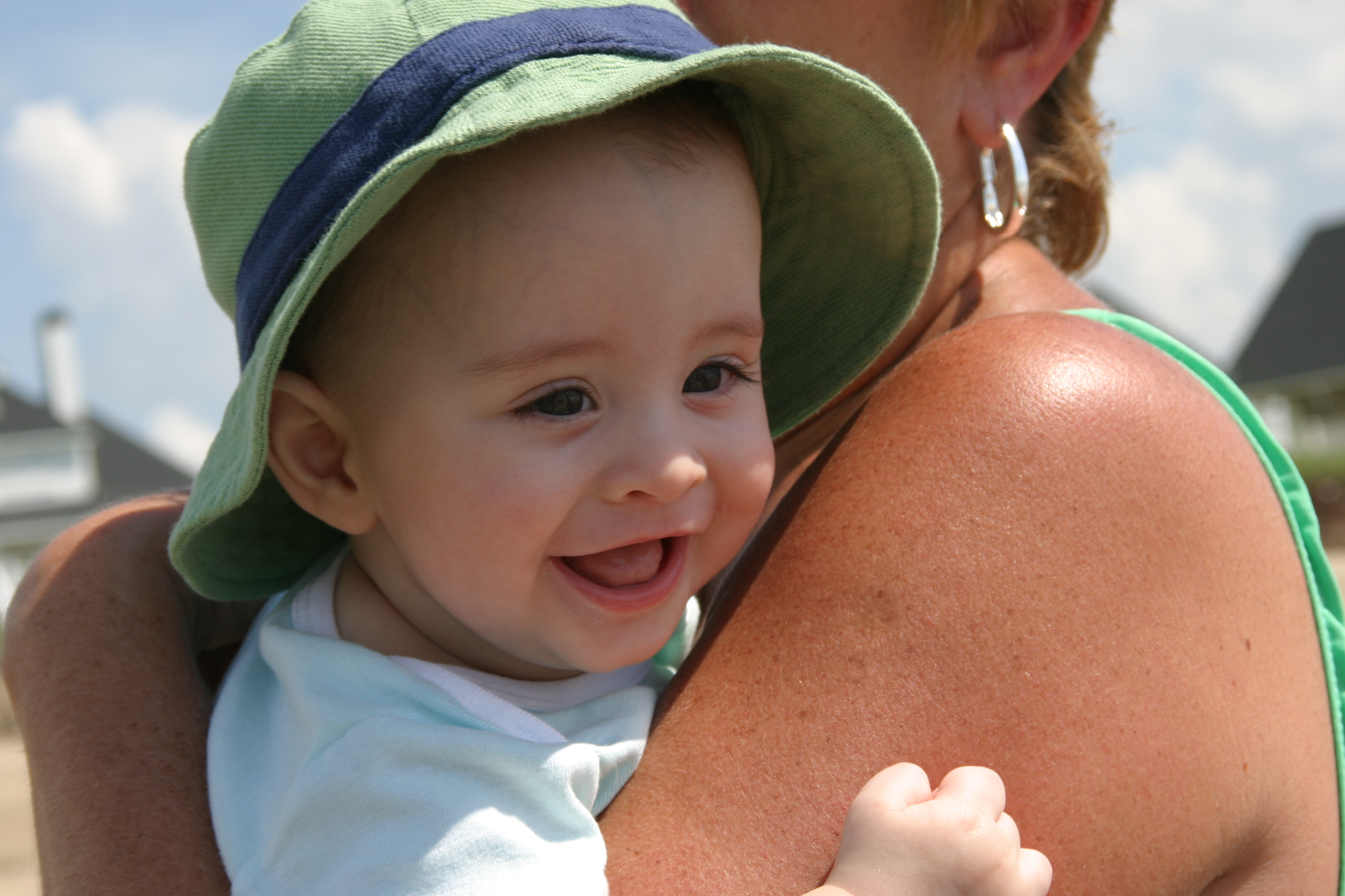 I want to run in the waves, too!