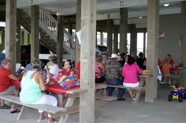 Family reunion crowd