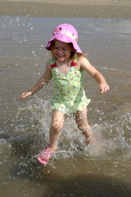 Finally loose on the beach!