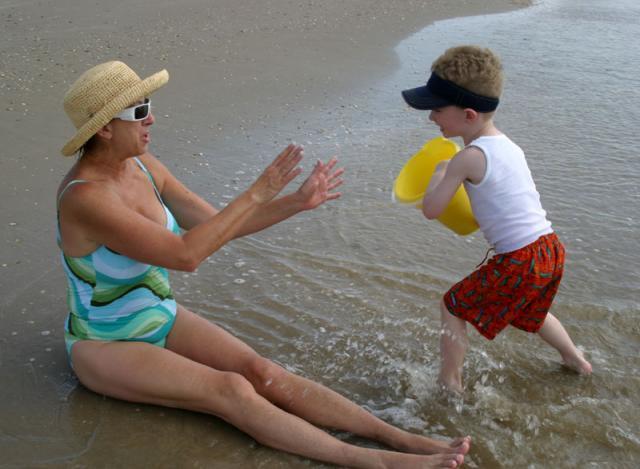 I'm going to get you, Mimi!