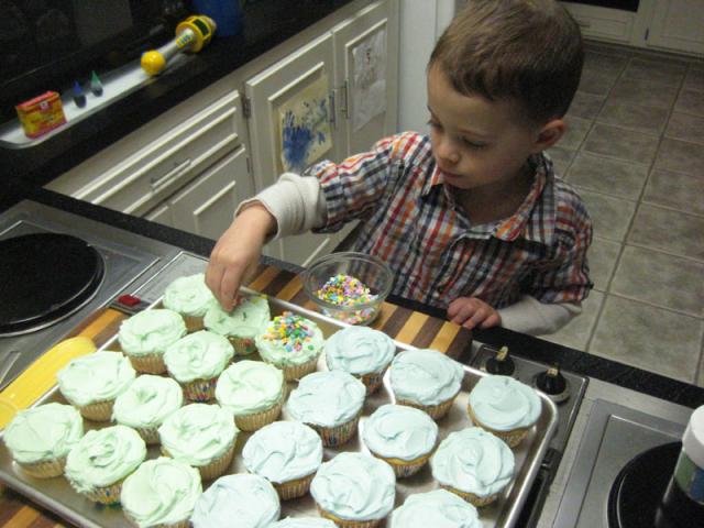 Working on Easter cupcakes ~ April 12, 2009