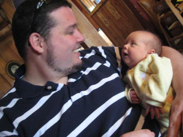 Hi Daddy! ~ April 16, 2009