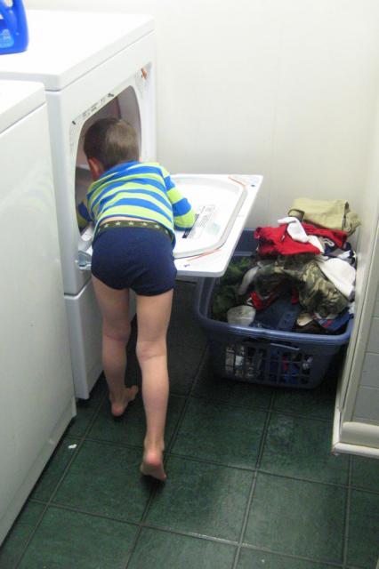 Mama's little laundry helper ~ April 20, 2009
