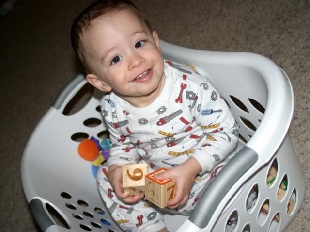 Basket boy ~ April 16, 2007