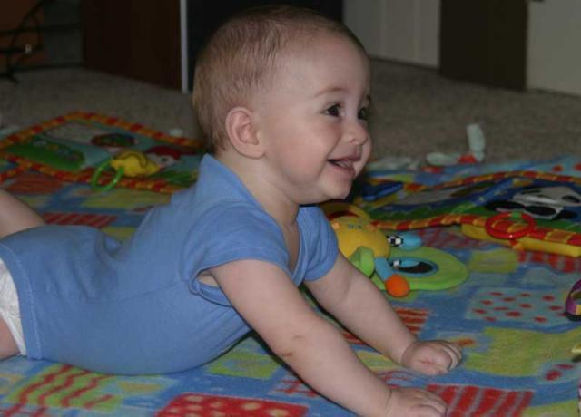 I love tummy time! ~ June 7, 2006