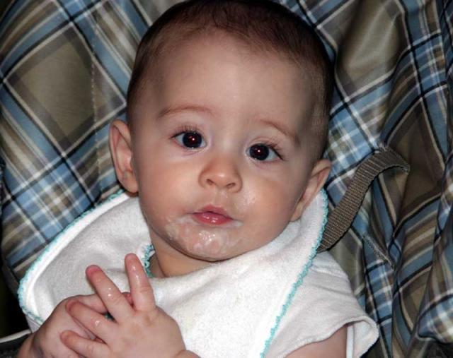 I'm stuffed! ~ June 8, 2006