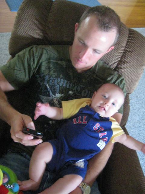 Chilling with Uncle D ~ June 7, 2009