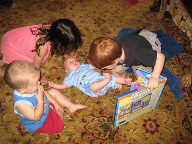 Entertaining Oliver ~ May 29, 2009