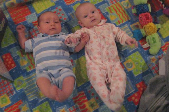 Oliver & Emory playdate ~ May 14, 2009