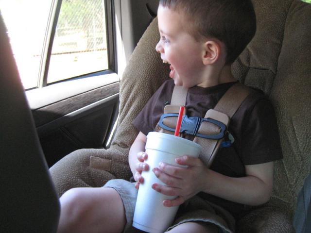 Loving the animals and the Pepsi icee ~ May 19, 2009