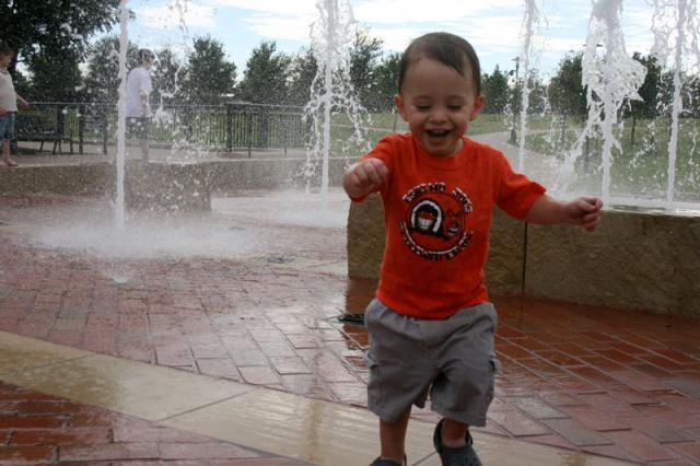 Hee hee! ~ September 6, 2007