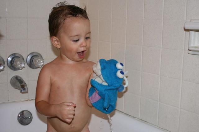 Blue Guy says, "Hi Tyler!" ~ September 12, 2007