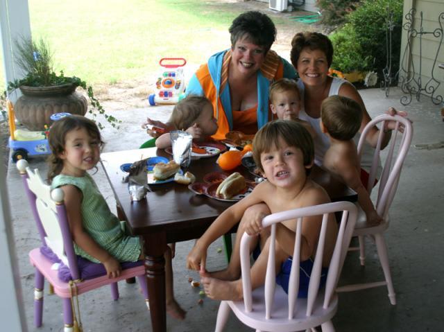 Playdate picture time ~ August 1, 2007