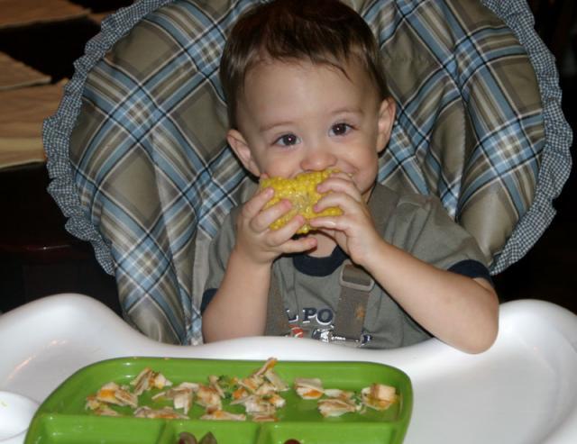 Discovering corn on the cob ~ July 2, 2007