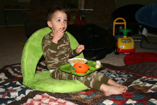 Picnic breakfast ~ July 8, 2008