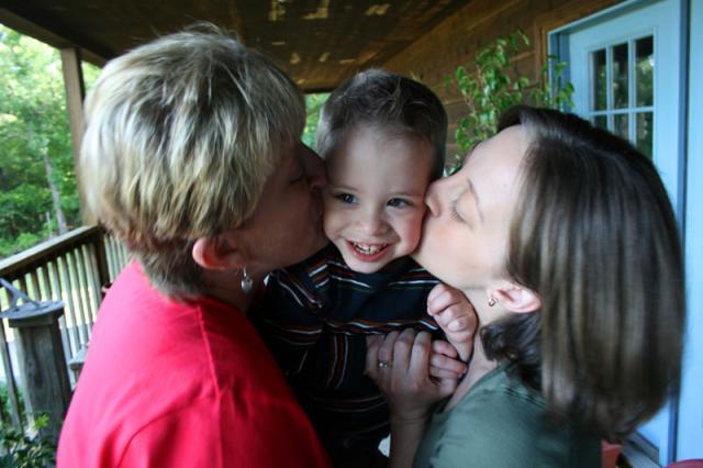 Kisses! ~ May 11, 2008