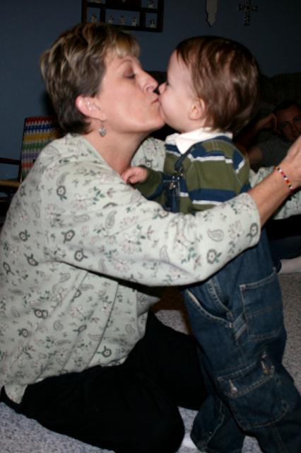 A birthday kiss for CoCo ~ December 1, 2007