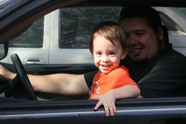 Driving with Dada (but they're really just sitting in the driveway) ~ November 10, 2007