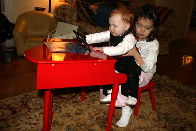 A Gracie & Elyn duet