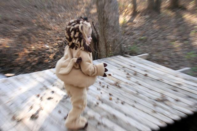 I'm too fast for you, Mom!