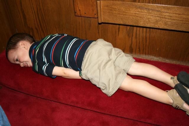 Somebody's getting sleepy...