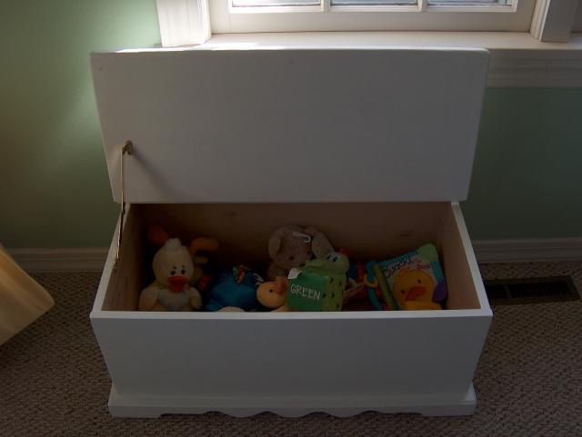 Of course, it's already filled with toys!