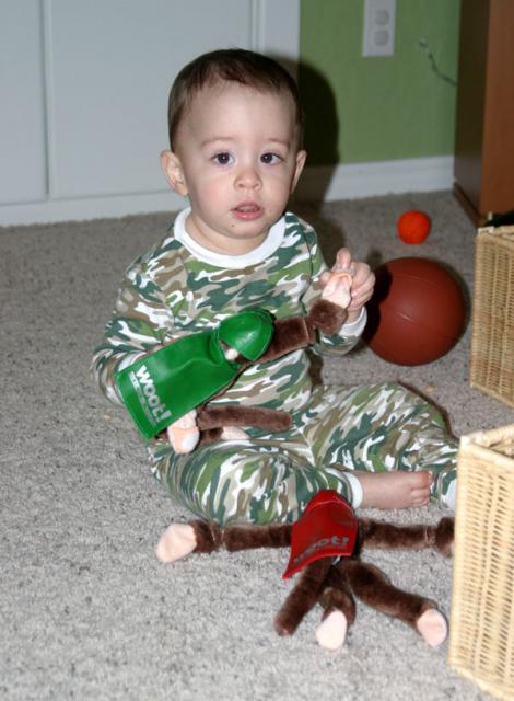 Screaming Woot monkeys!