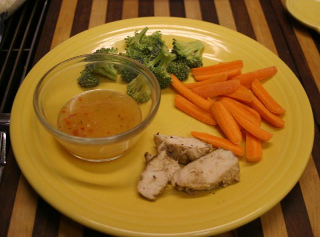 Mama's lunch: also leftovers. And no, I'm not on a diet, I just wasn't very hungry.