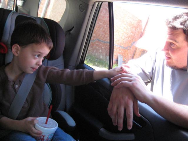 Promising Daddy that he's going to be good for Mama for the rest of the day