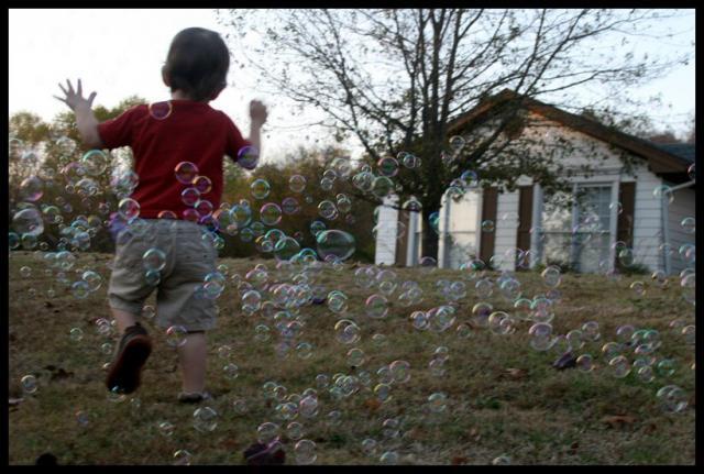 Pic of the Week ~ 11/25/07 (Bubbles!)