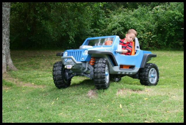Pic of the Week ~ 5/25/08 (Jeeping!)