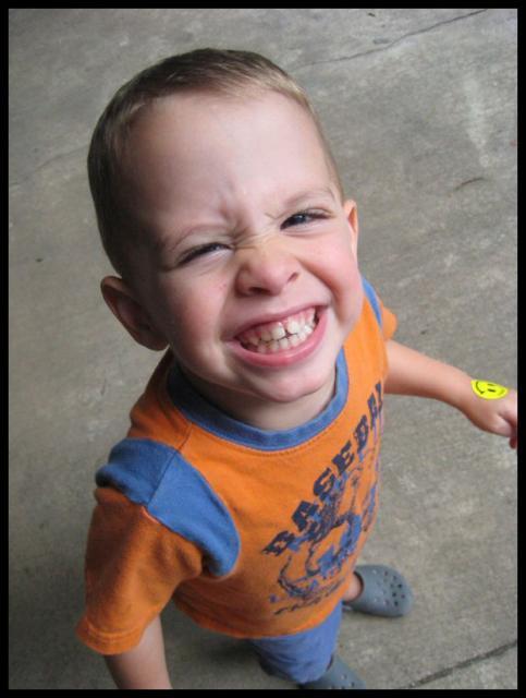 Pic of the Week ~ 7/13/08 (Cheeeese!)