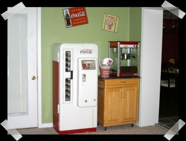 Pic of the Week ~ 9/17/06 (Refreshments)