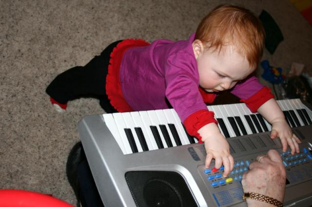 Elyn on the keyboard
