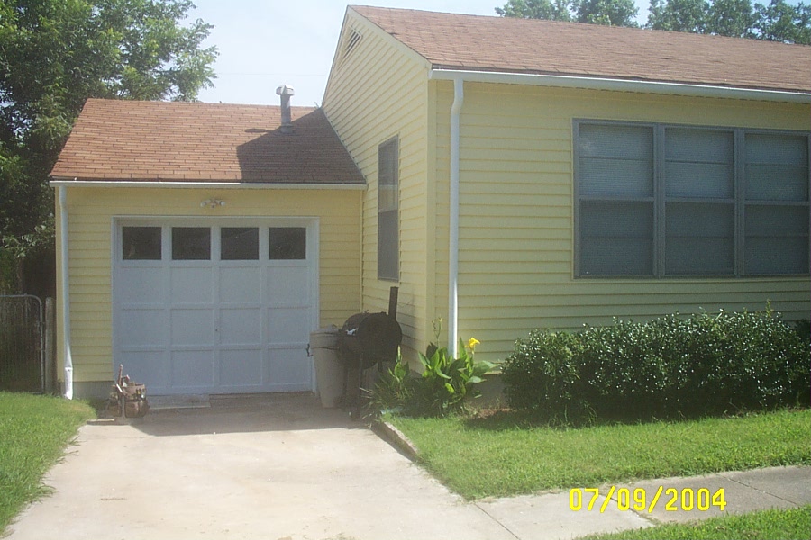 The Garage is White Again!